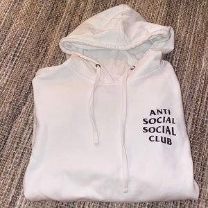 ♥️SOLD♥️White Anti Social Social Club super soft and cozy!